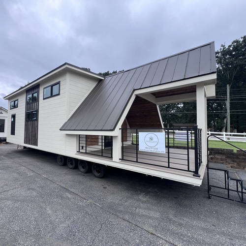 2025 Sweet-Haus ***Tinde